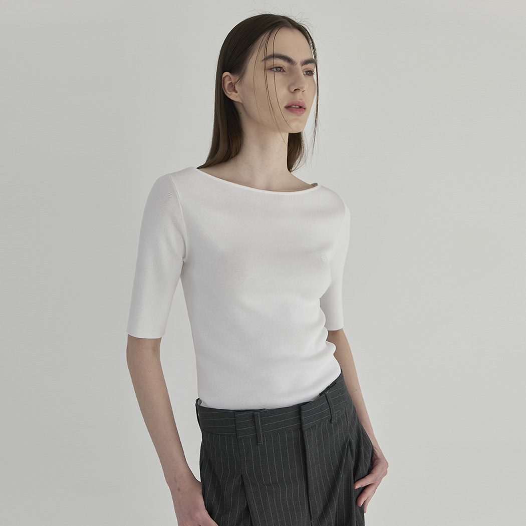 (T-6678) Modern Minimal Slim Boat Neck Knit
