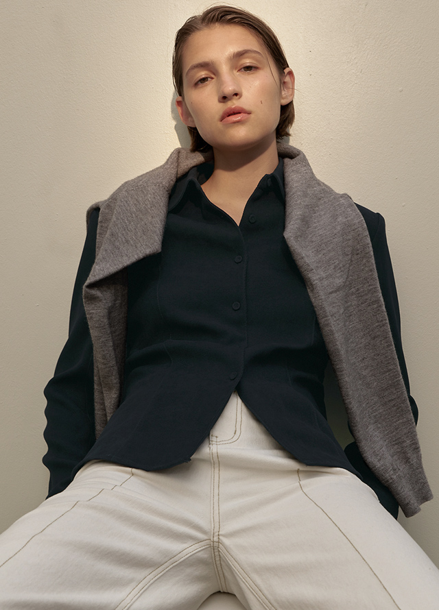 (T-6719) Soft Standard Fit Round Knit Korea