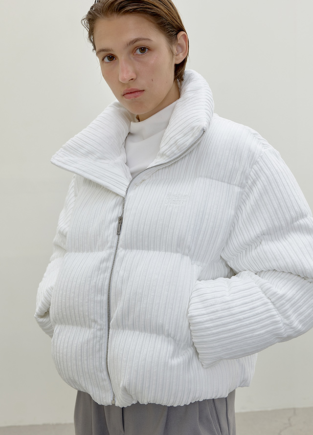 (T-6714) Cordel Woolacun Loose Fit Turtleneck Knit Korea