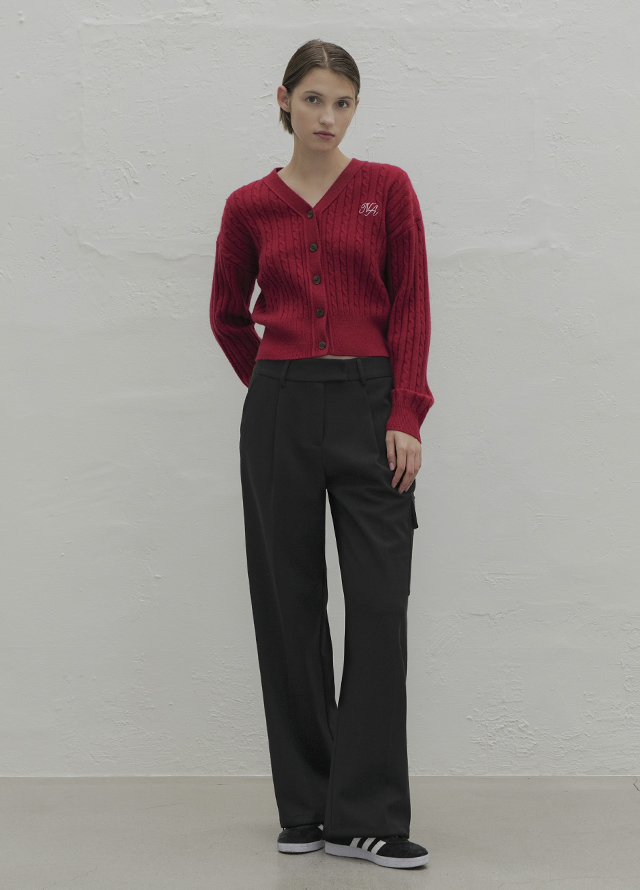 (JP-525) Sharon high neck half padded jumper Korea