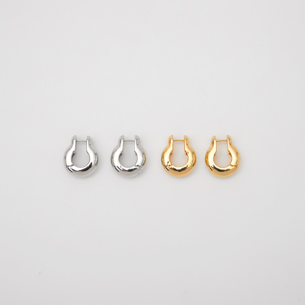 (ZE-1586)BOLD RING EARRING