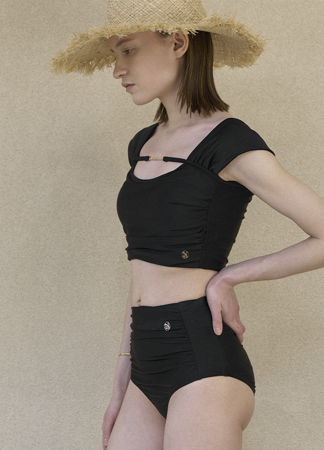 (SW-810)SWAN SHIRRING SWIM BRA TOP BLACK Korea