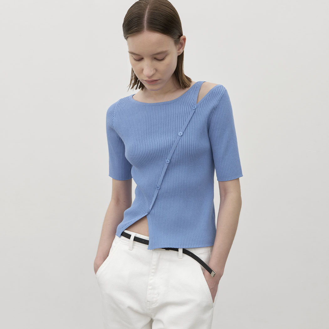 (T-6851)HEBA BUTTON CUTOUT KNIT Korea