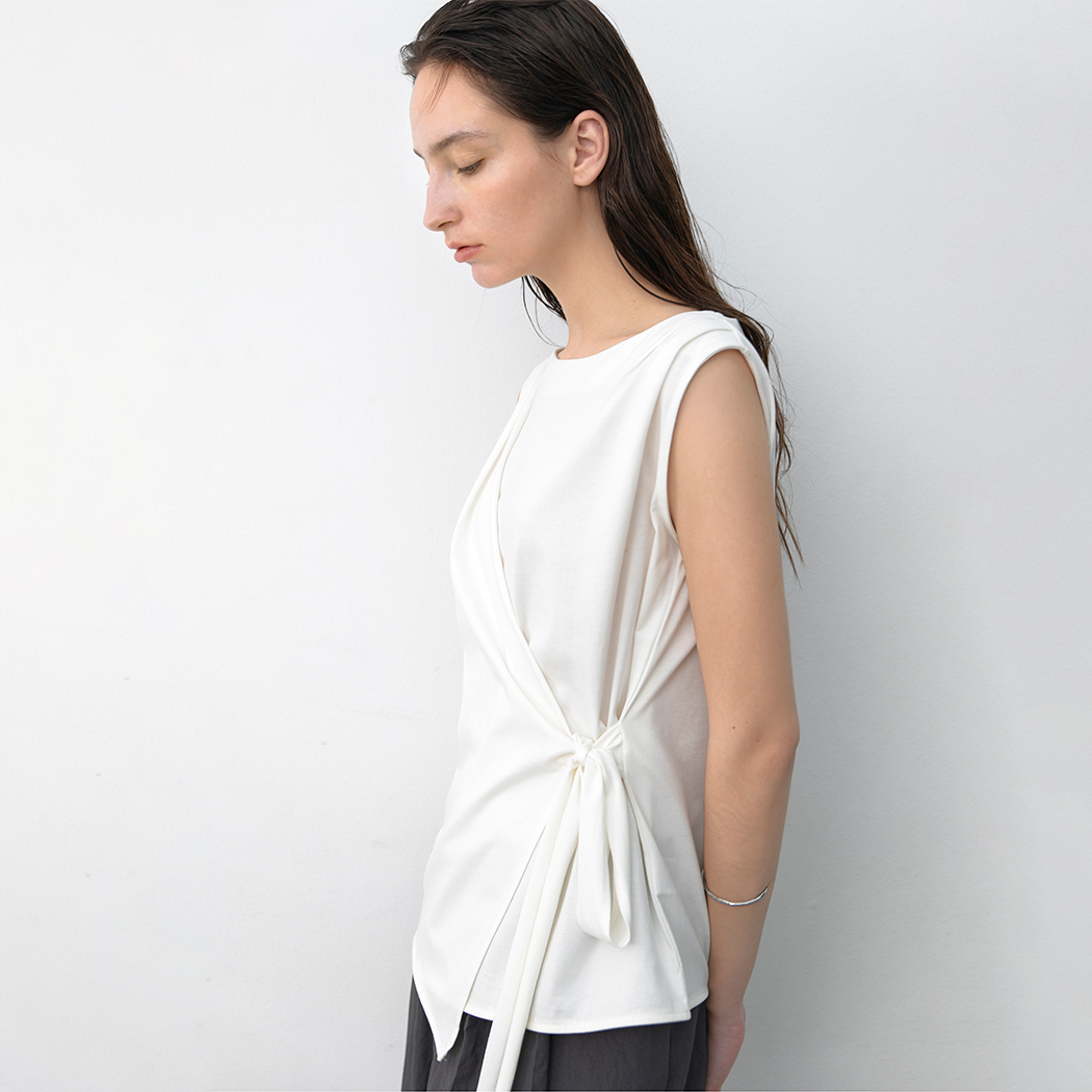 (BL-4344)UNBLANCE TUCK WRAP SLEEVELESS