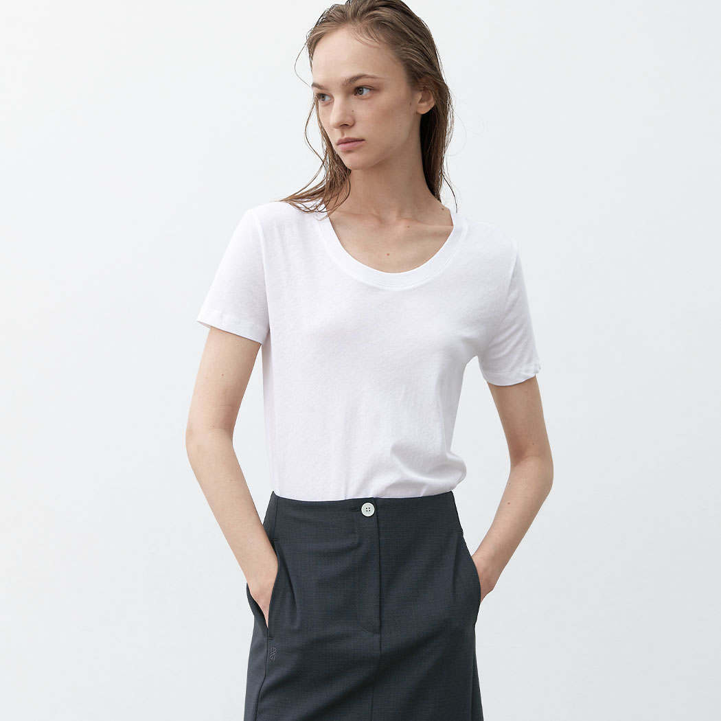 (T-7054)ESSENTIAL WIDE NECK SLIM TEE