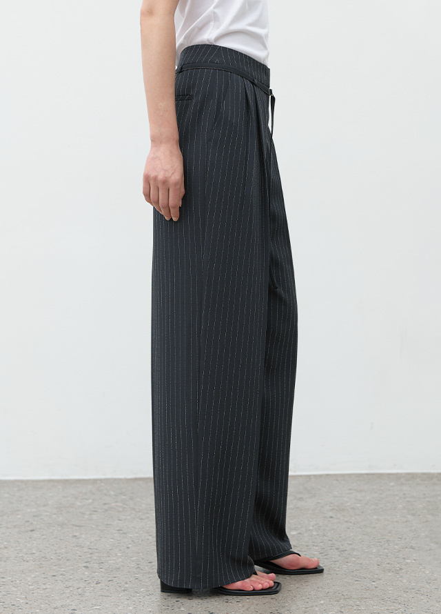 (T-7038)ALEXA UNBALANCE LAYERD TEE Korea