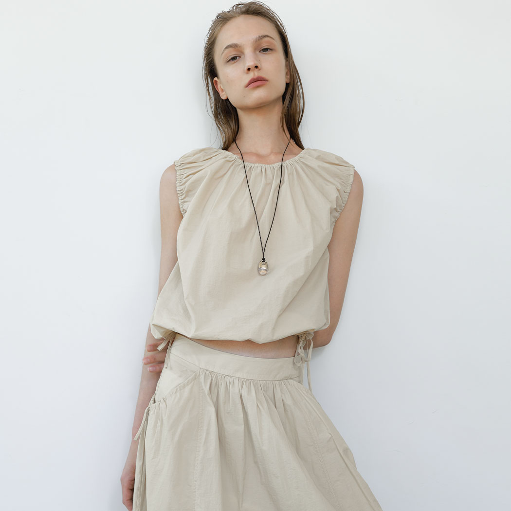 (BL-4323)MIA RIBBON SET-UP SHIRRING TOP
