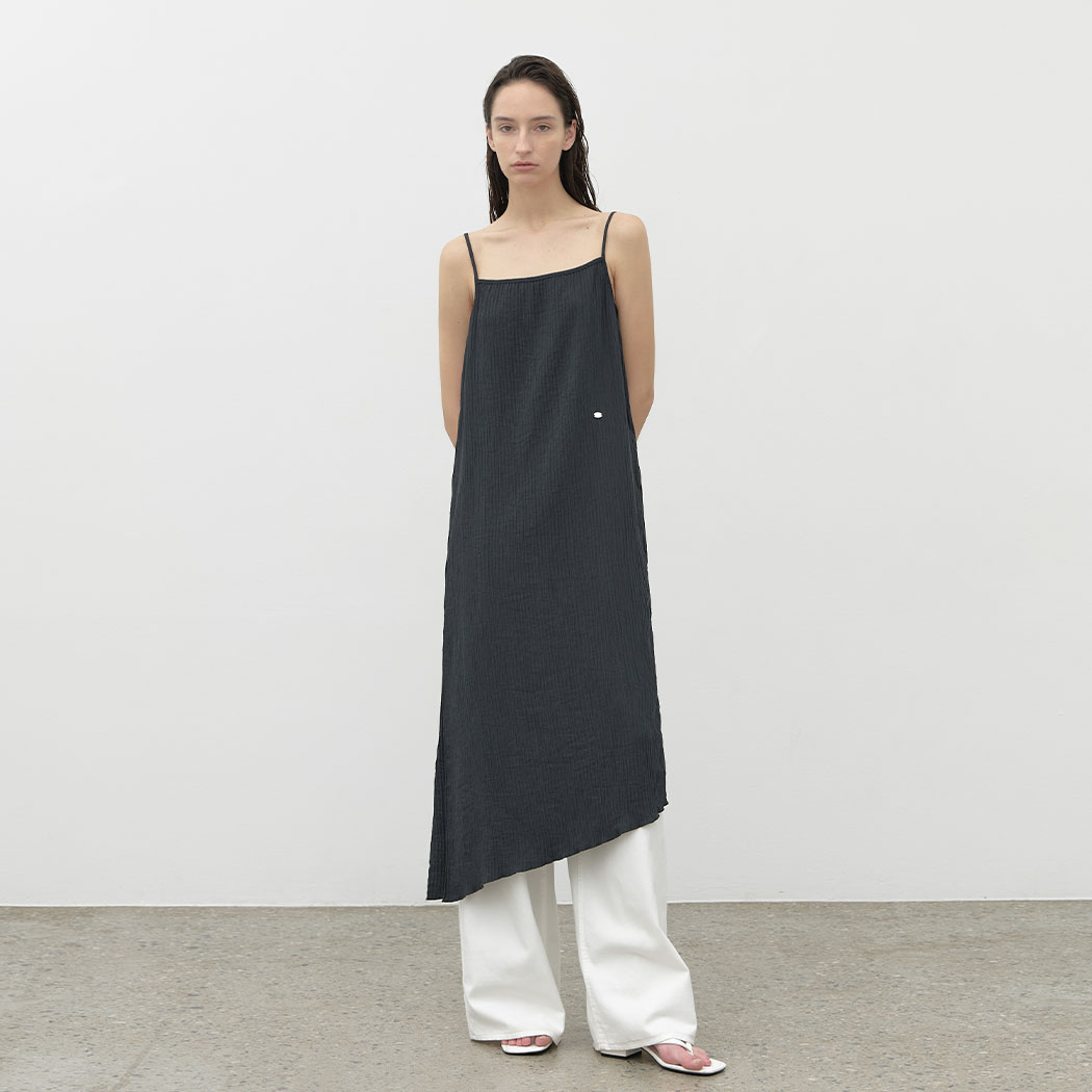 (OP-6259)LIT PLEATS ONE PIECE