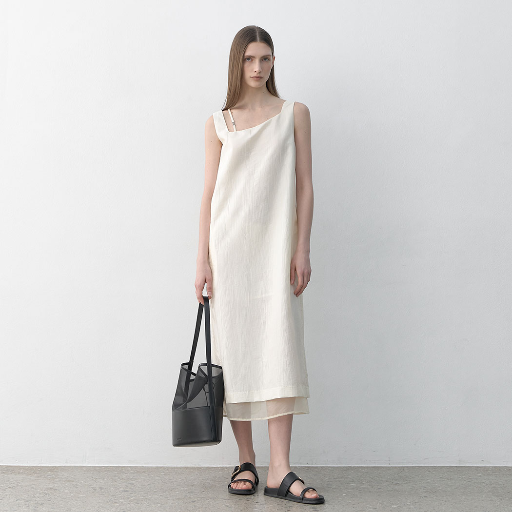 (OP-6260)ANAIS SILKY LAYERED DRESS
