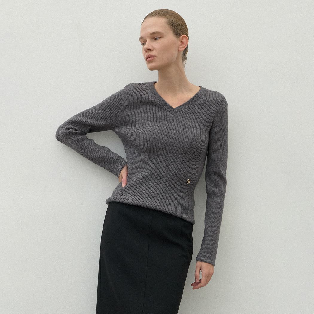 (T-6978)ESSENTIAL RYAN WOOL V-NECK KNIT
