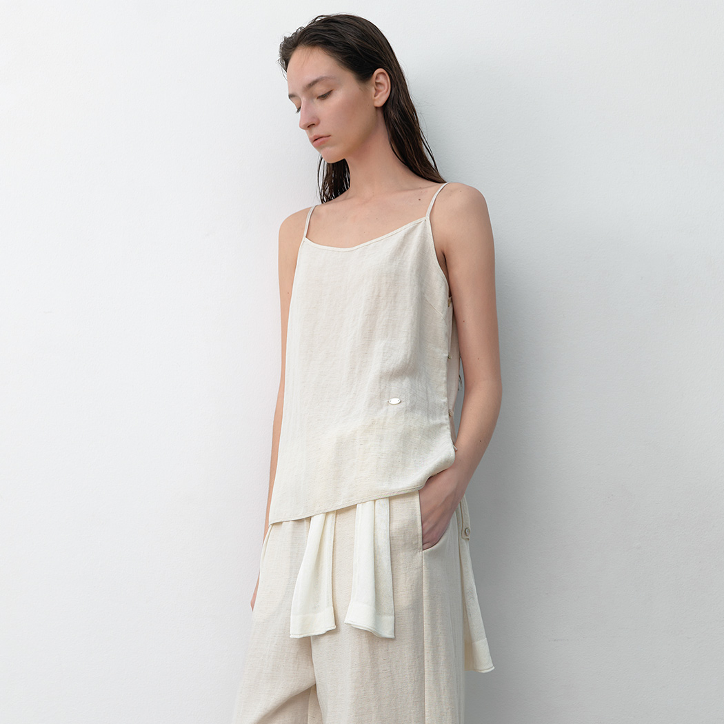 (BL-4337)MOBLE SET-UP SLEEVELESS TOP