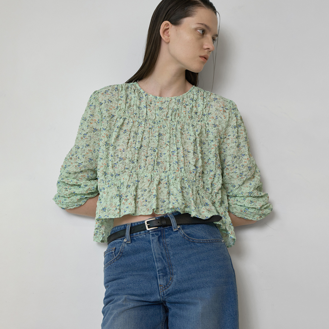 (BL-4206)MINE SMOKING PRINT BLOUSE
