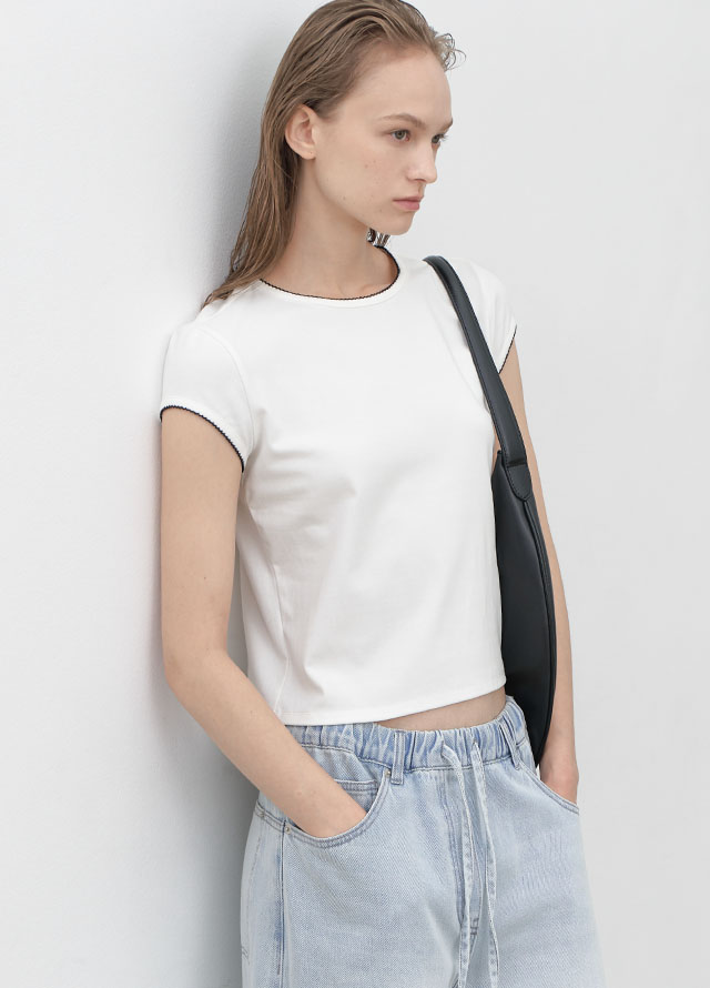 (T-7040)LAYLA PICOT STITCH SLEEVELESS Korea