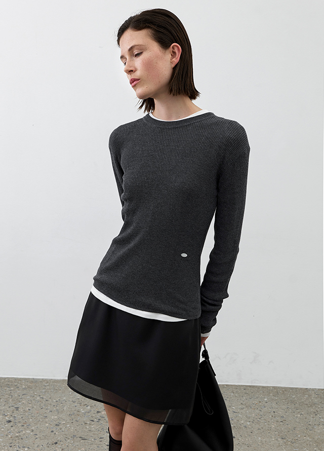 (T-7089)ESSENTIAL SHEER ROUND NECK SLIM TEE Korea