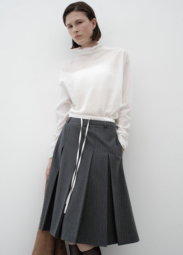 (T-7117)SHEER LIGHT POLO NECK KNIT Korea