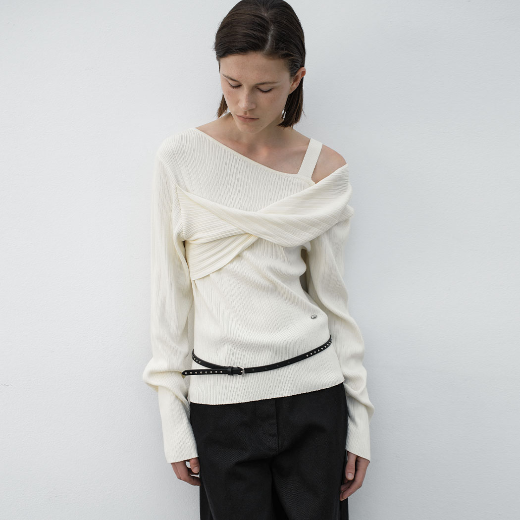 (T-7109)COLARE TWIST KNIT PULLOVER