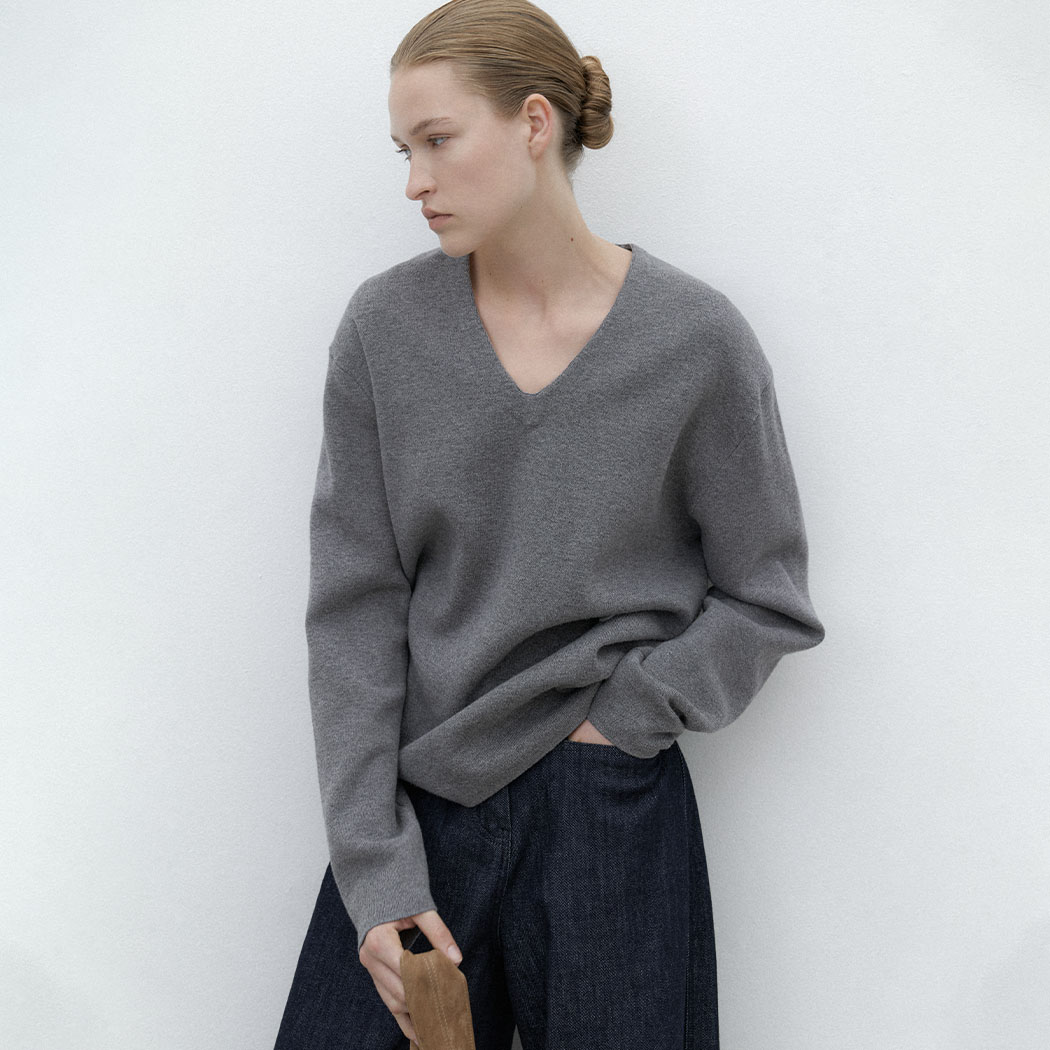 (T-7120)OVER SHOULDER PADDED KNIT