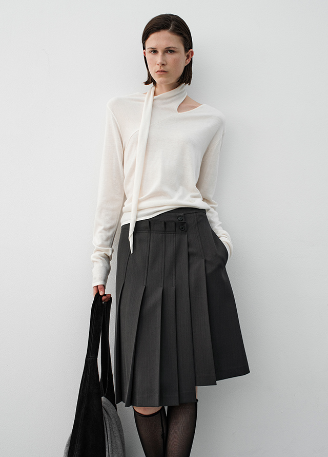 (T-7119)RENOFY SCARFED KNIT TOP Korea