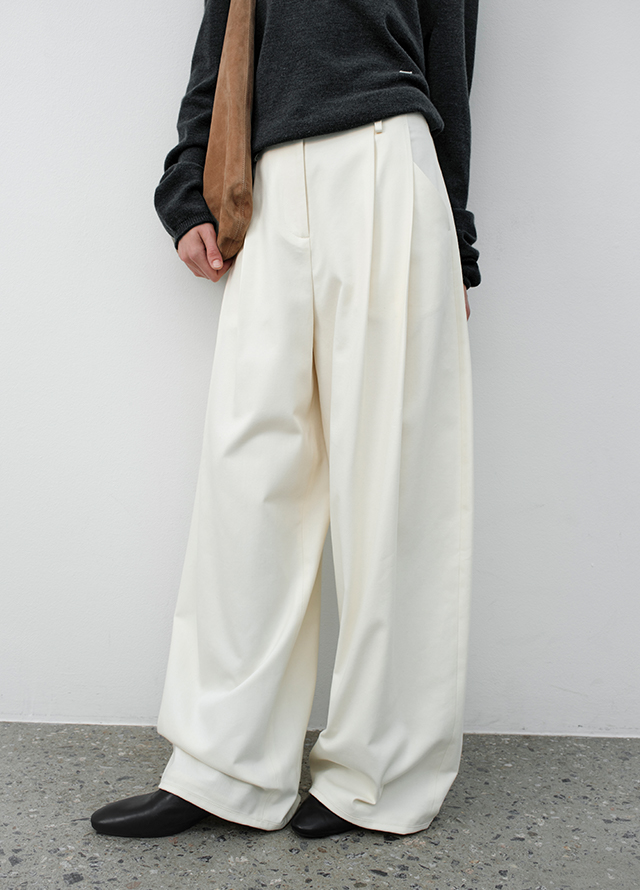 (CD-2232)CLIFF HALF NECK KNIT Korea