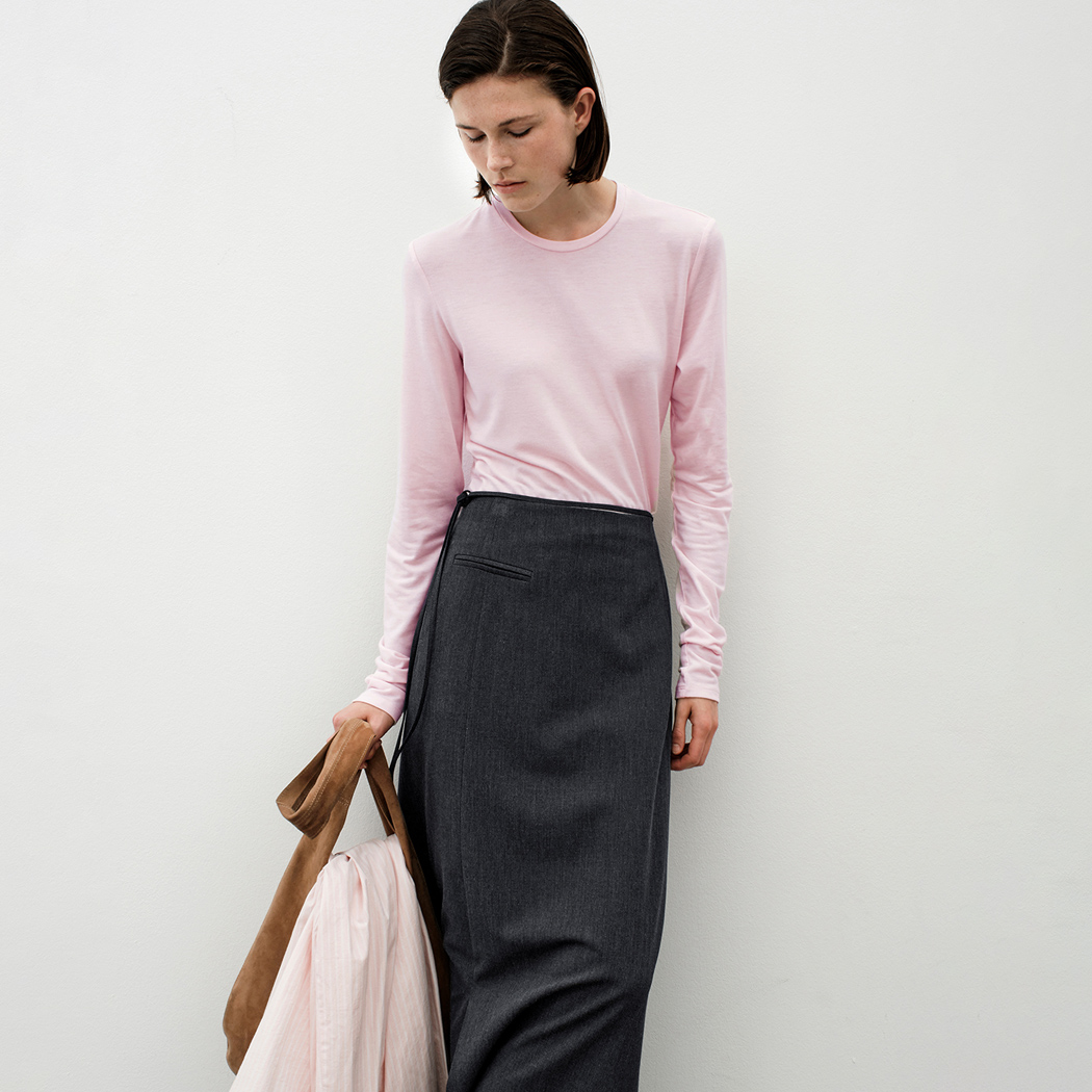 (T-7090)ESSENTIAL ROUND NECK SLIM TEE