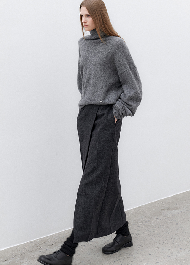 (T-7143)YAK BLENDED CUT OUT HIGH NECK KNIT Korea