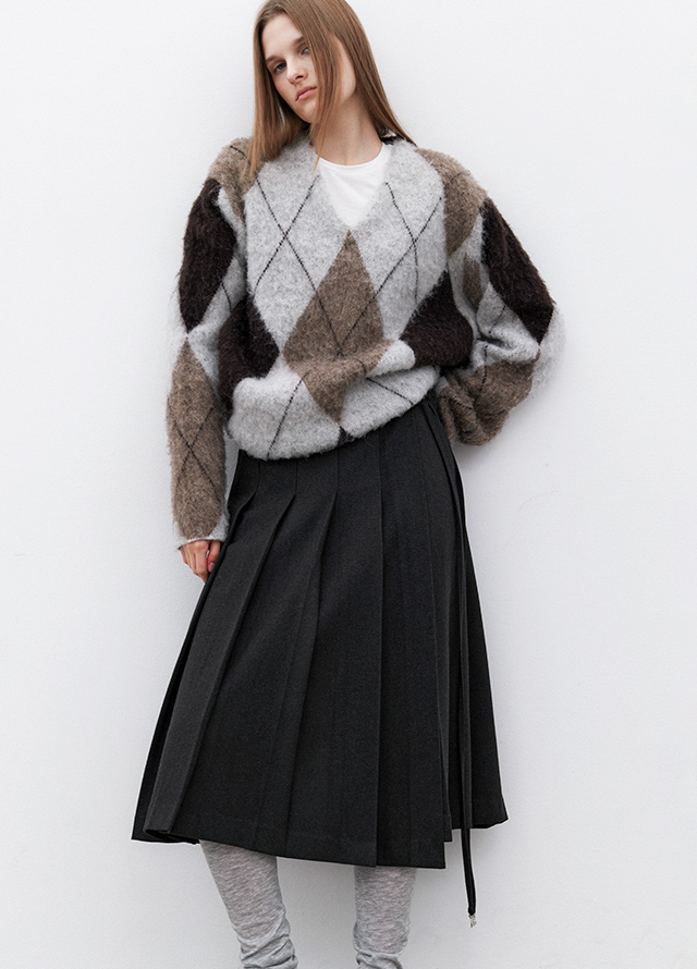 (T-7149)MILA ALPACA ARGYLE KNIT Korea