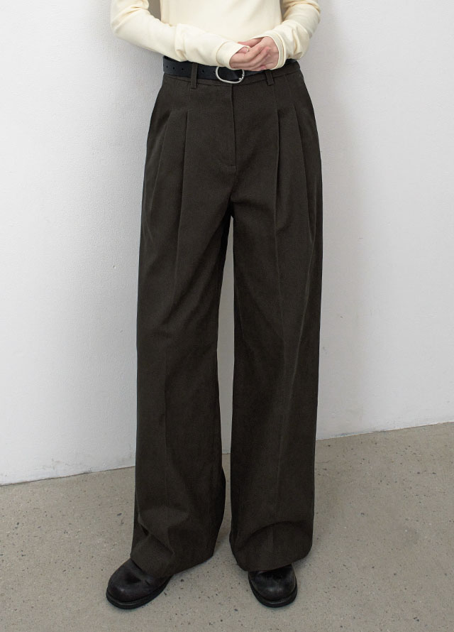 (T-7133)ESSENTIAL HALF NECK LONG TEE Korea