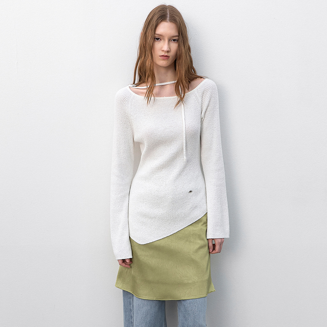 (ZT-7011)UNBALANCED NECK STRING KNIT