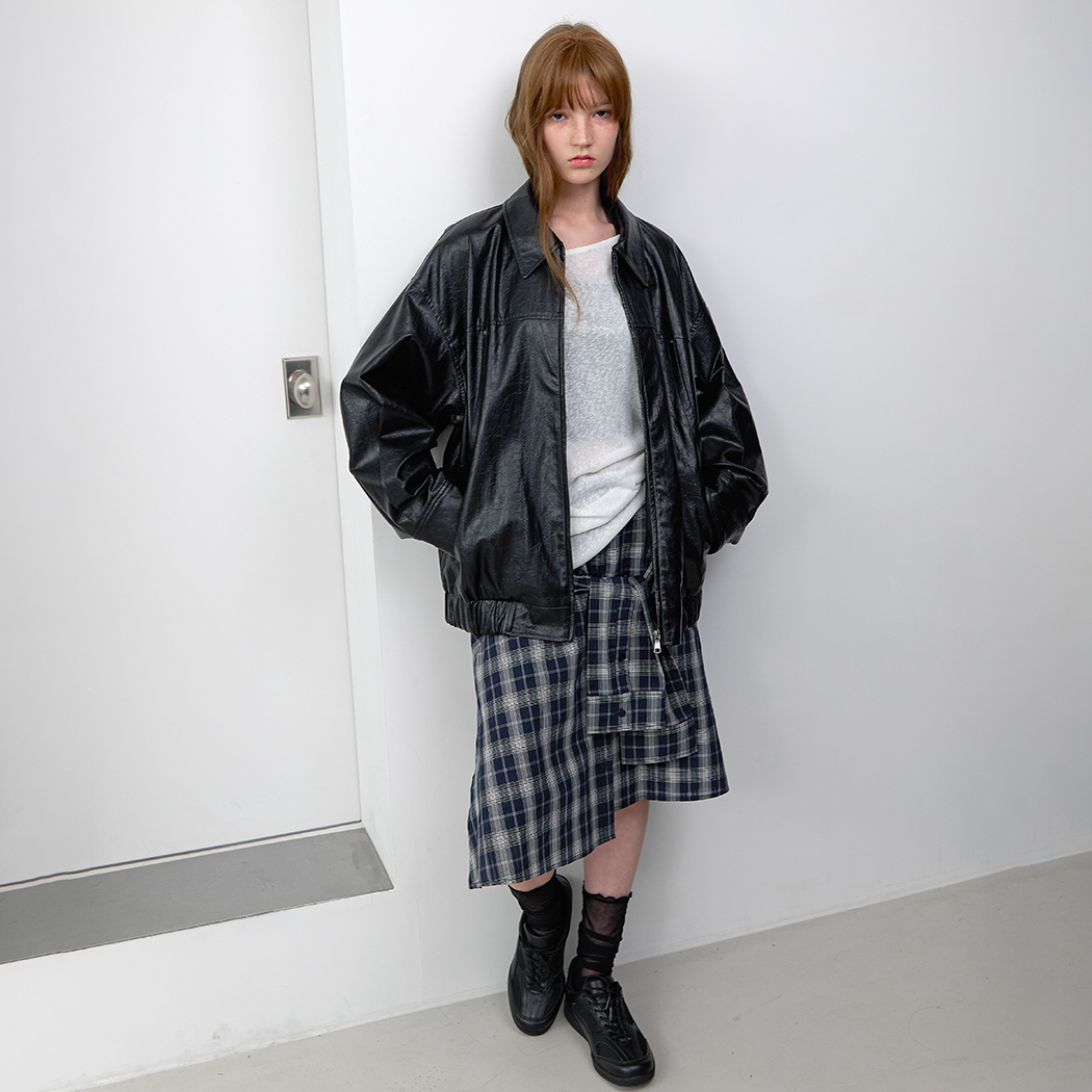 (JP-601)CRINCLE LEATHER OVERSIZED JUMPER