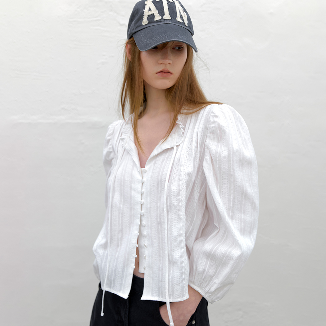 (BL-4394)VOLUME SLEEVE LACE COTTON BLOUSE