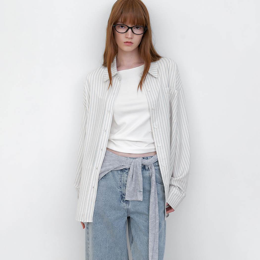 (BL-4398)DOUBLE PIN STRIPE OVERSIZED SHIRT