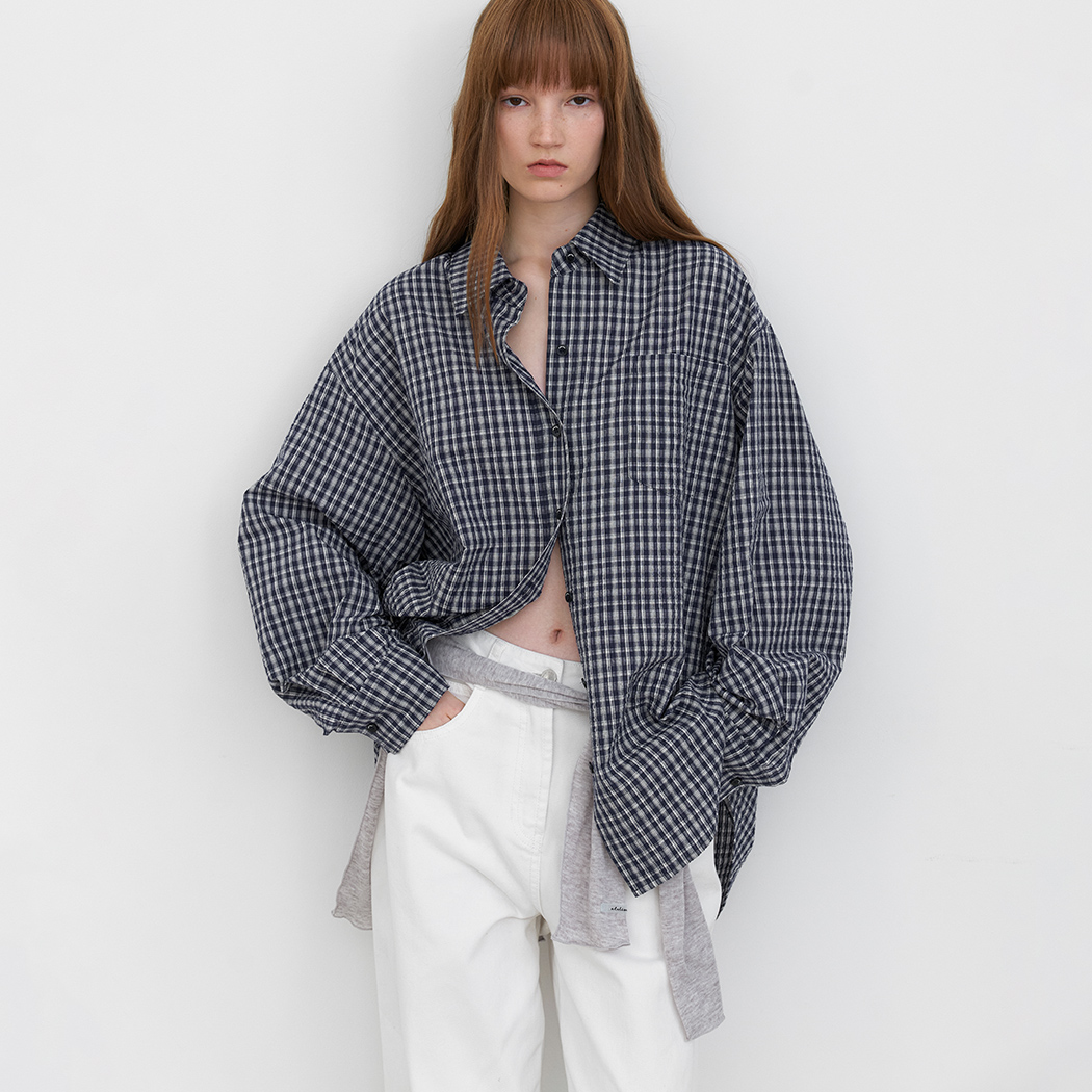 (BL-4387)EMBO GINGHAM CHECK OVERSIZED SHIRT