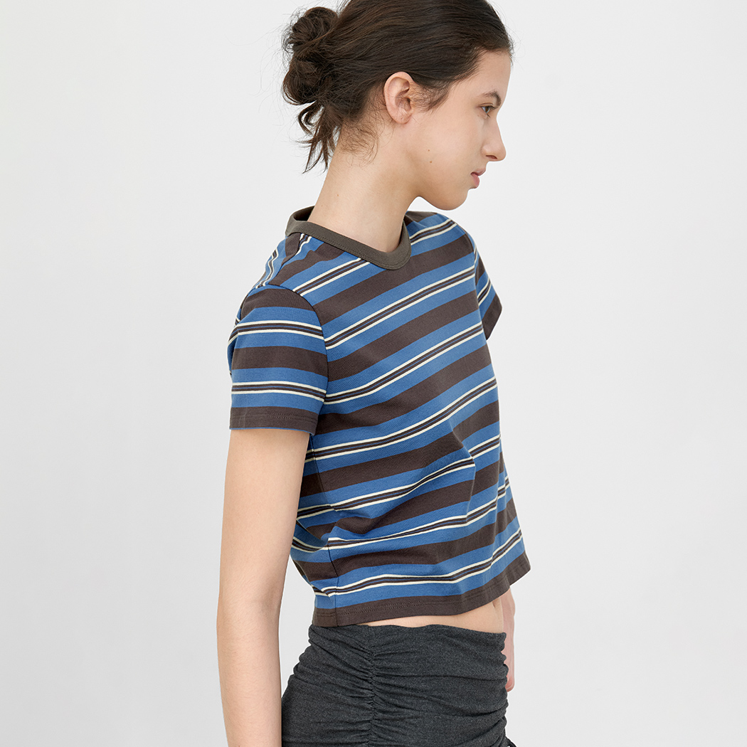 (T-7162)MULTI STRIPE SEMI CROP SLIM TEE