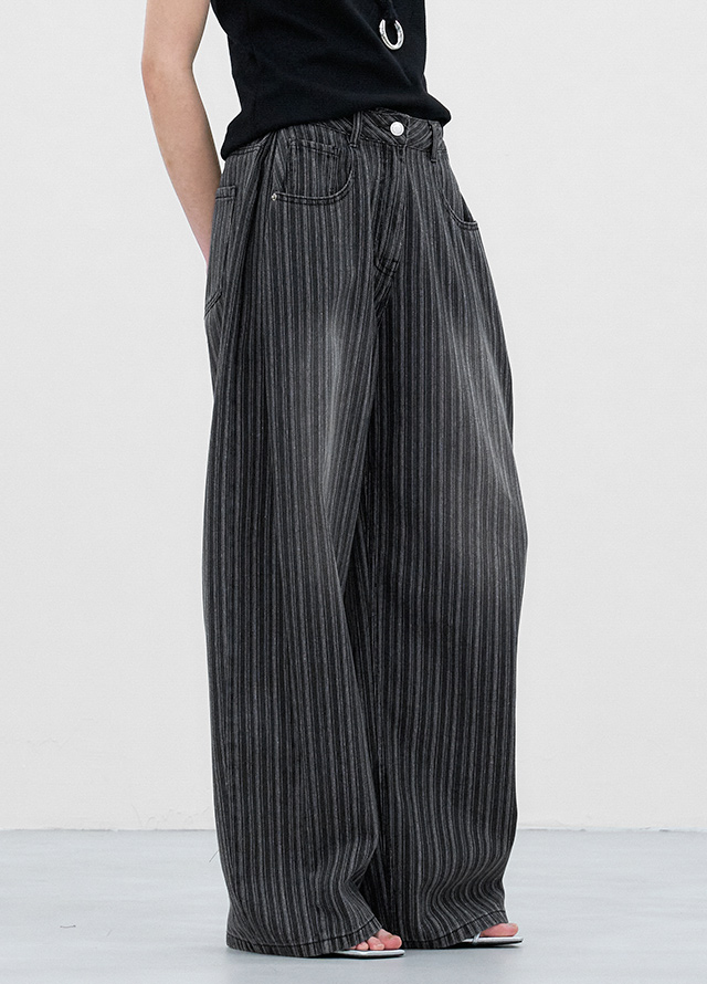 (ZT-6930)ESSENTIAL SOLID SLEEVELESS TEE Korea