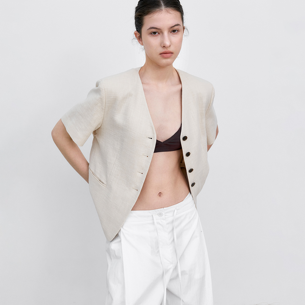 (JK-3070)V-NECK HALF SLEEVE JACKET