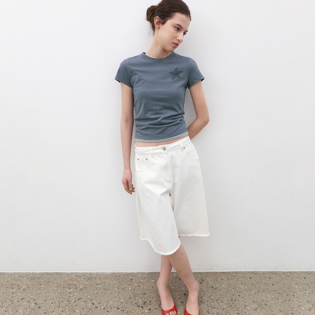 (T-7211)BLUR STAR GRAPHIC SLIM T