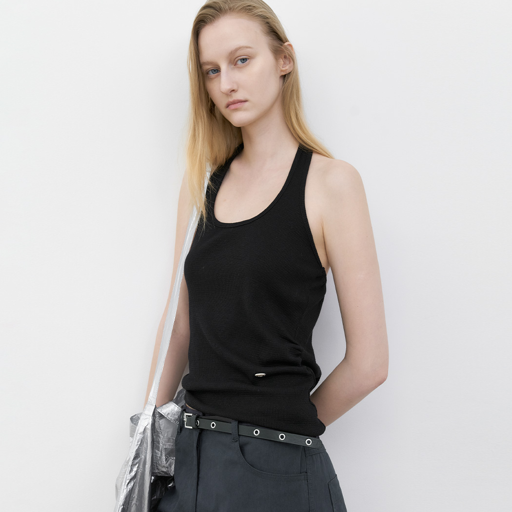 (T-7206)WAFFLE HALTER SLEEVELESS TOP