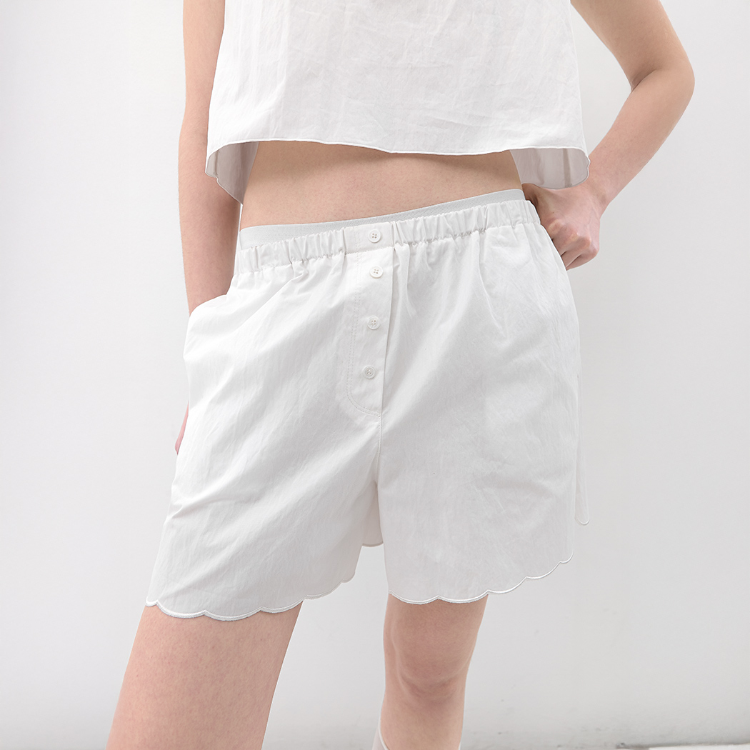 (PT-5784)AN SEMICIRCLE SCALLOP SET-UP HALF PANTS