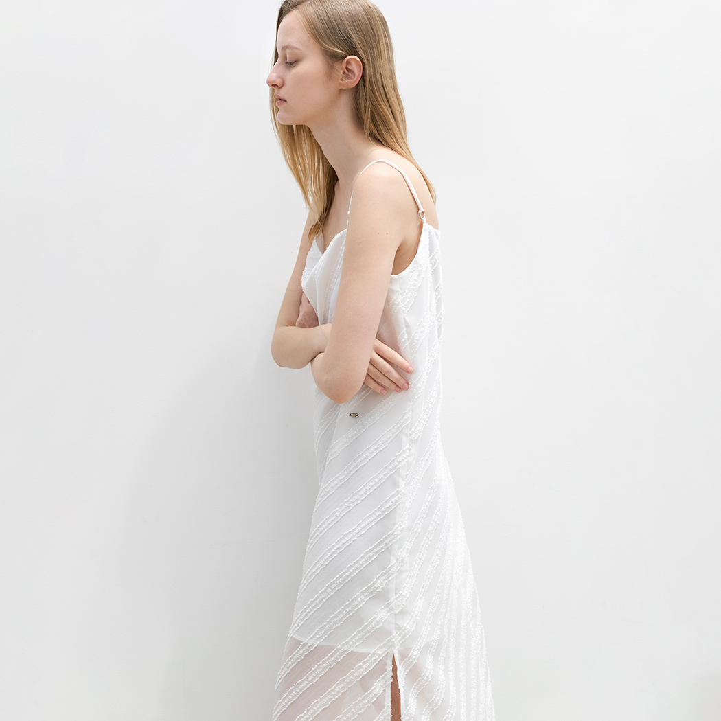 (OP-6329)FEATHER STRIPE JACQUARD DRESS