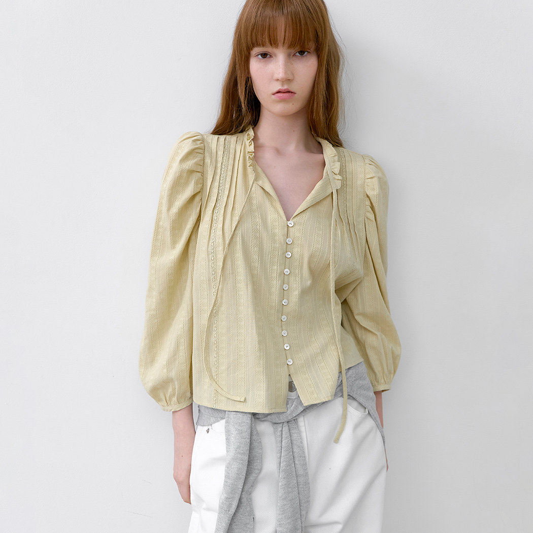 (BL-4394)VOLUME SLEEVE LACE COTTON BLOUSE