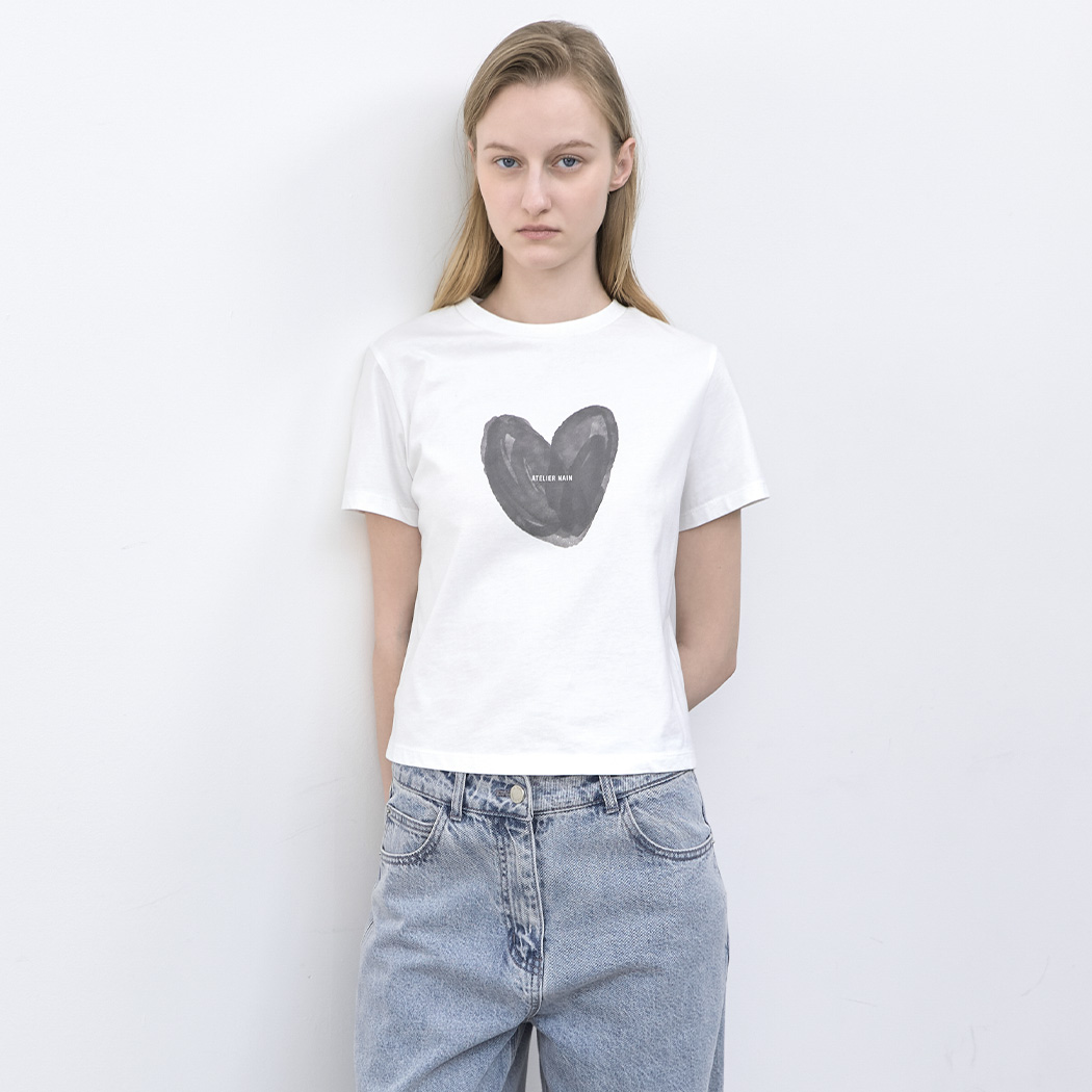 (T-7222)LOGO HEART STANDARD FIT TEE