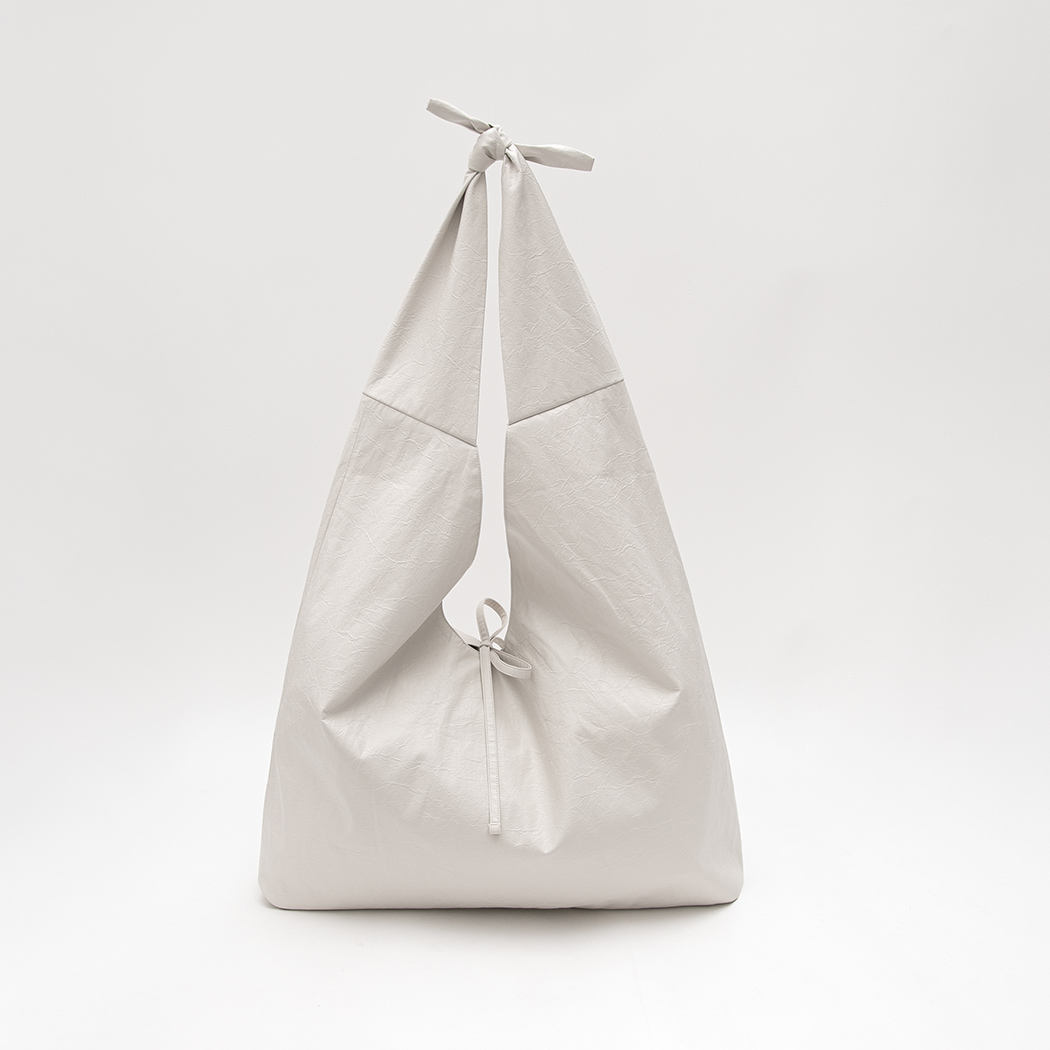 (B-2471)CRINKLE LEATHER SUMMER MAXI KNOT BAG