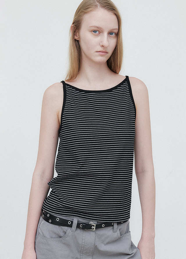 (Z-JP-568)SHIMMER HIGH NECK JUMPER Korea