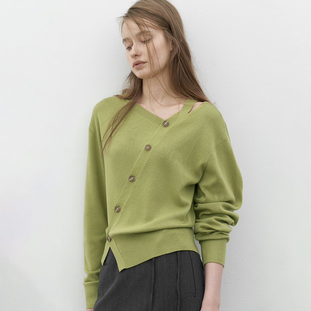 (ZT-7131)CUTOUT OBLIQUE KNIT Korea