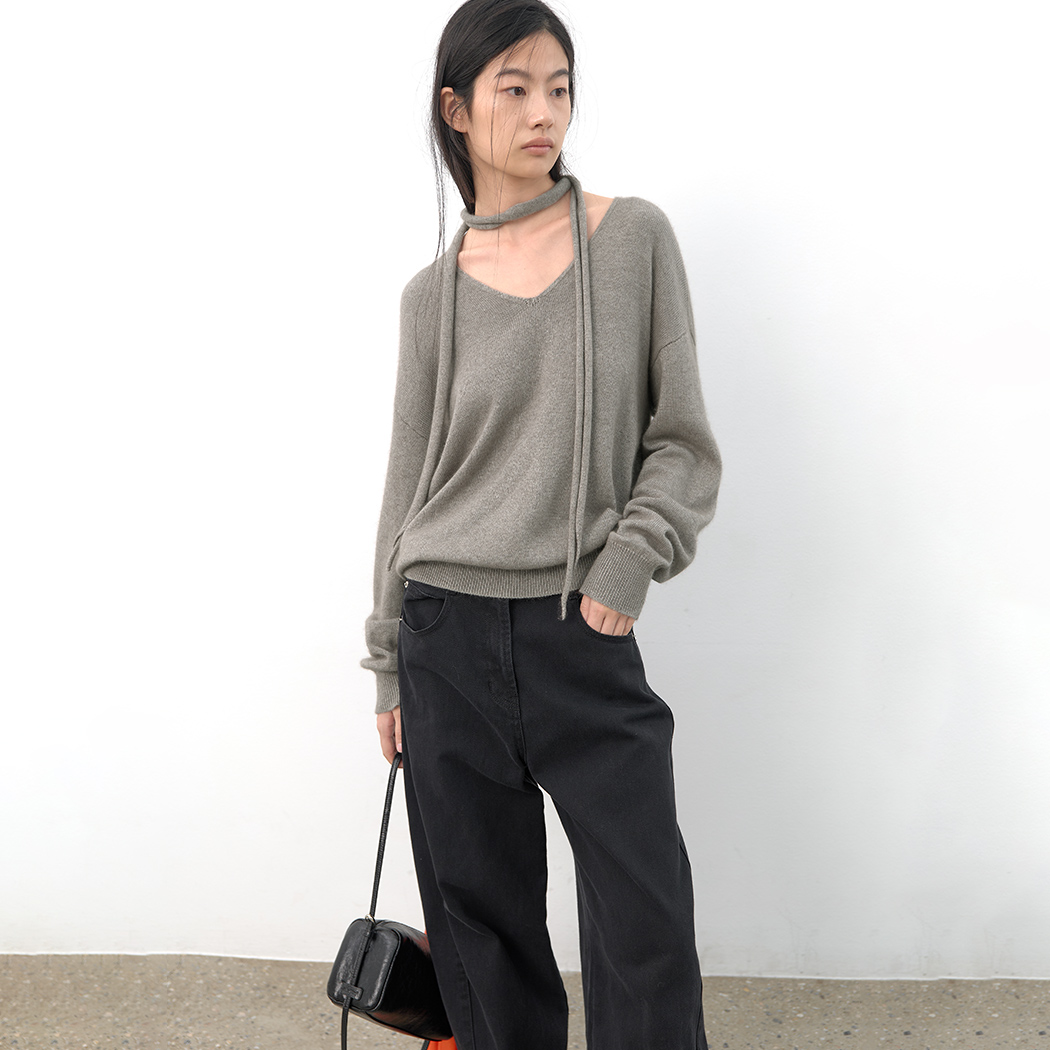 (T-7300)RACOON BLENDED MEFFLER SET V-NECK KNIT S
