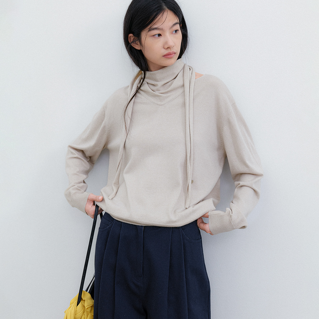 (T-7297) TRIANGLE SCARFED KNIT
