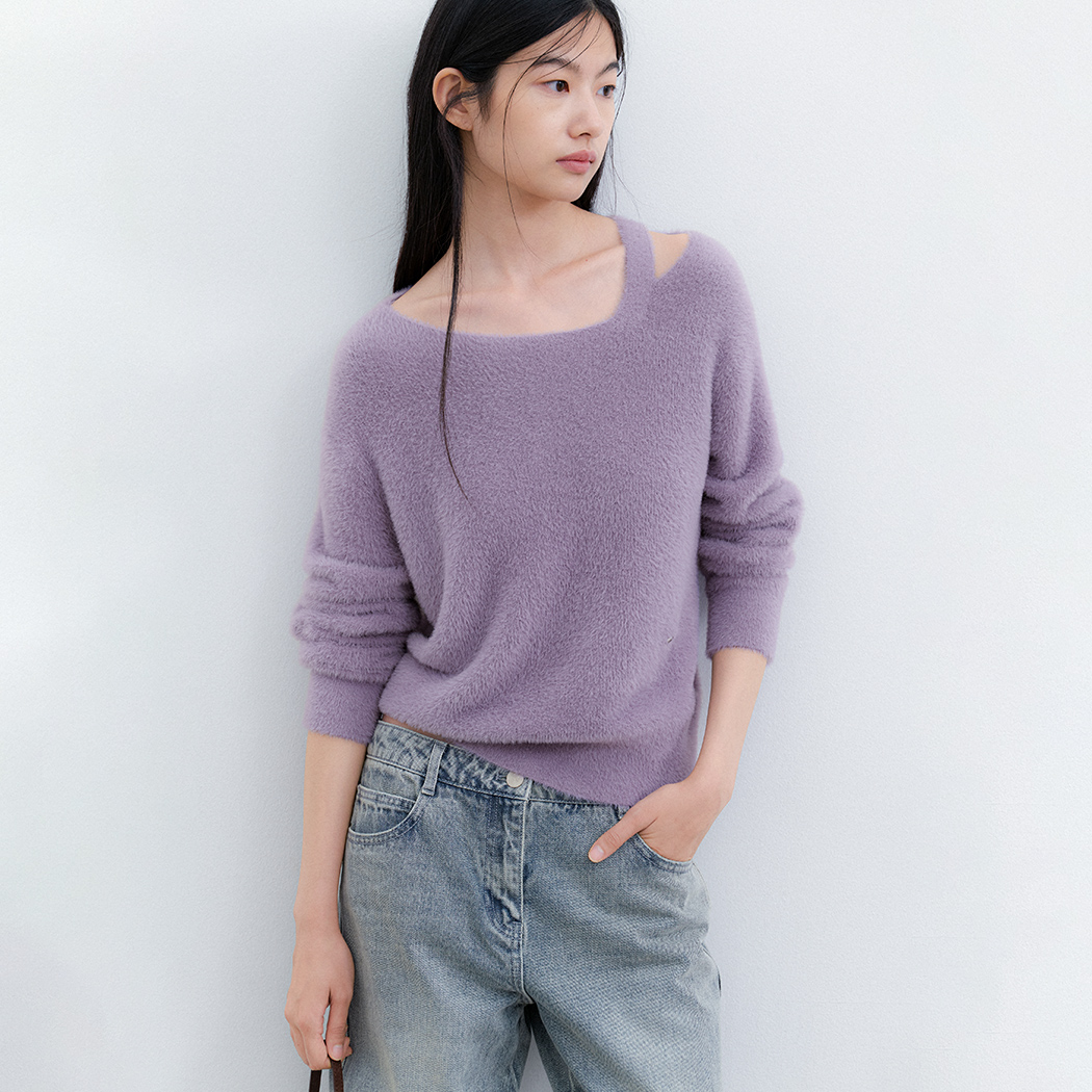 (T-7322)FAKE ANGORA CUT OUT KNIT