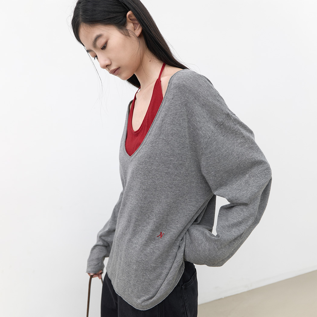 (T-7325)COLOR-BLOCK HALTER DEEP V-NECK KNIT