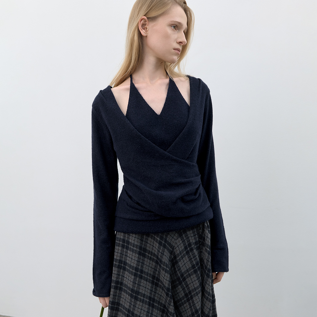 (T-7353)CROSS DRAPED HALTER LAYERD SLIM KNIT