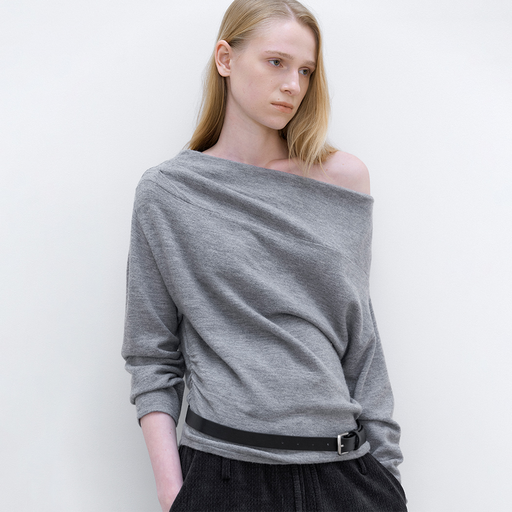 (T-7356)ONE OFF SHOULDER SOFT DRAPE KNIT